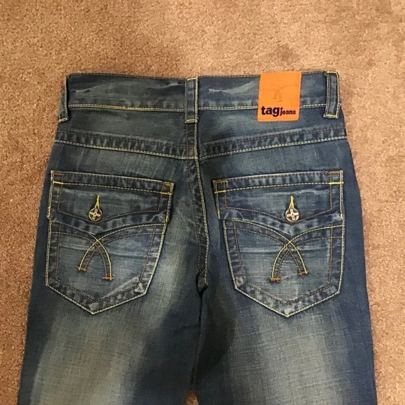 Never worn-Tag Jeans - Picture 4 of 9